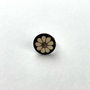 Brown and Cream Flower Ring